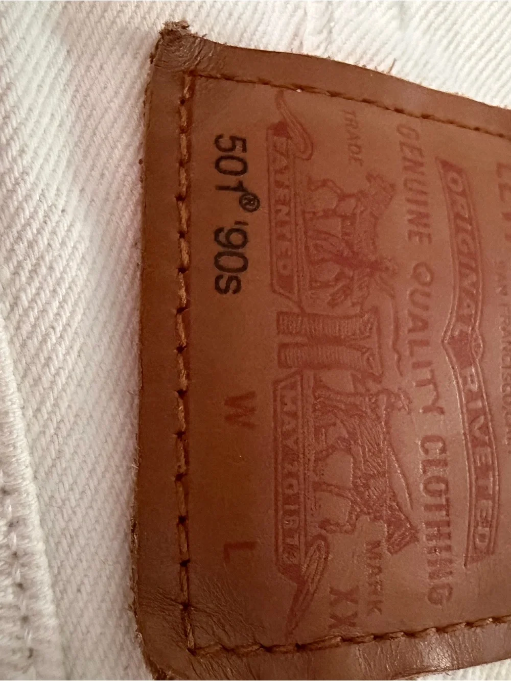 Levi's Cream Straight Leg High-Rise Jeans - Picture 4 of 8